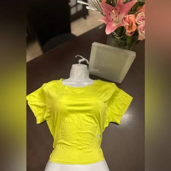 Bombshell Sportswear Neon Yellow Shredded Tee NWT - Picture 2 of 6